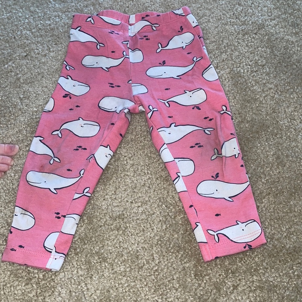 Whale leggings slightly worn